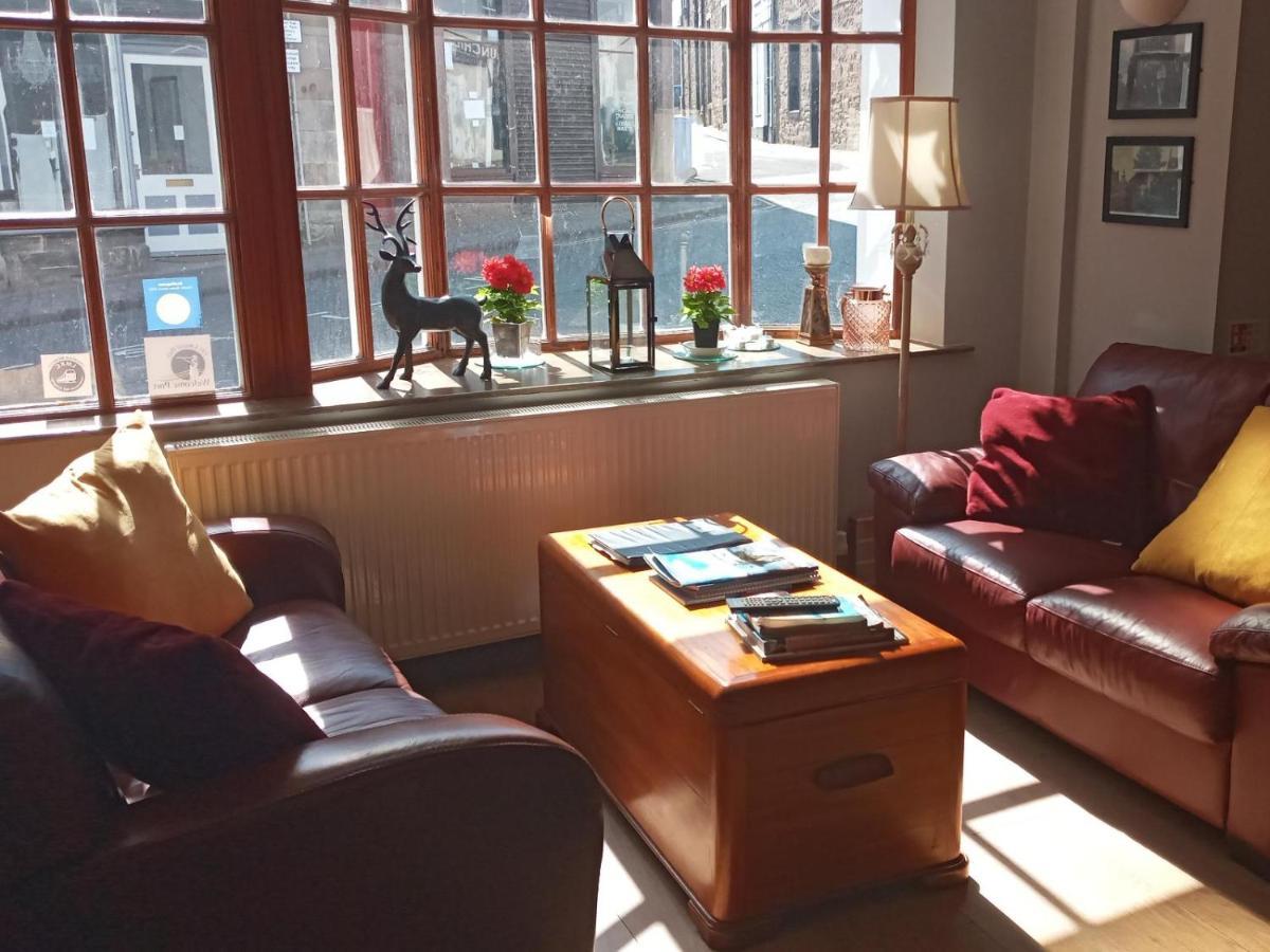 The Royal Hotel 앤스투루더 외부 사진